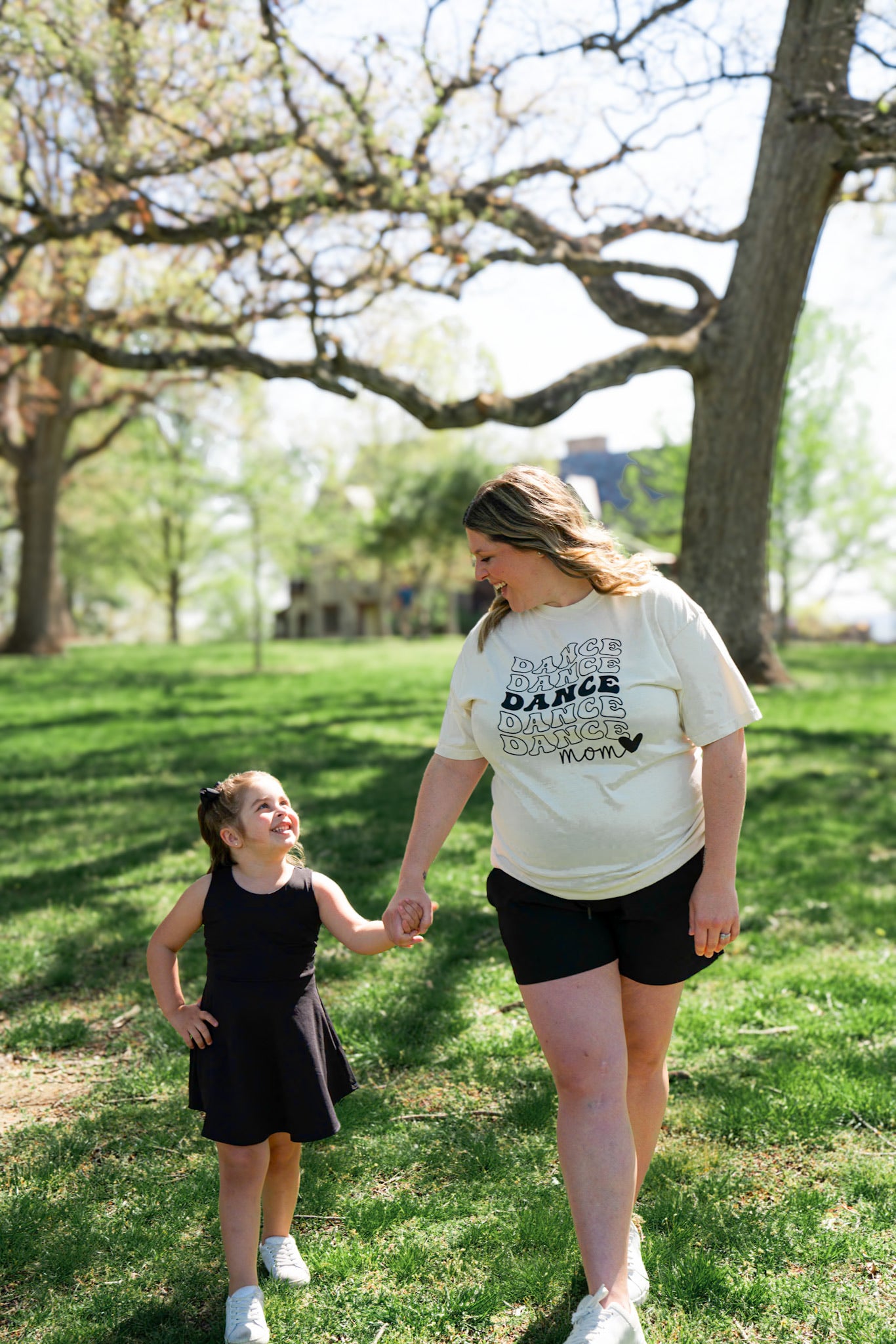 DANCE MOM - COMFORT COLORS TSHIRT